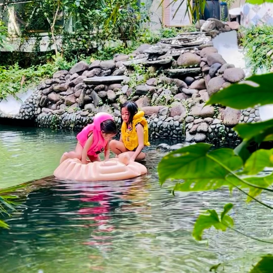 Domescape — crystal-clear natural eco-pool fed by forest stream
